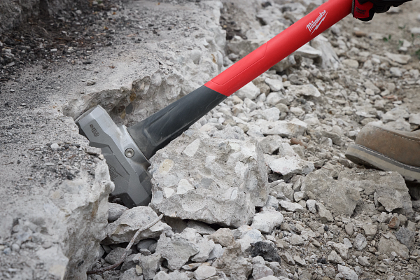 Milwaukee Tool 36-inch Sledge Hammer