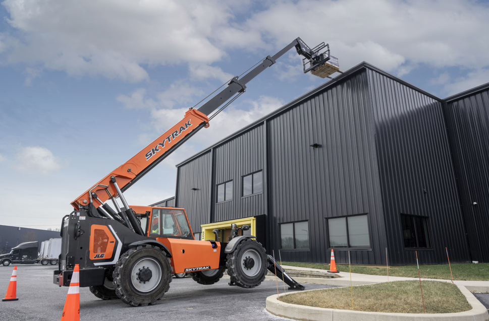 JLG